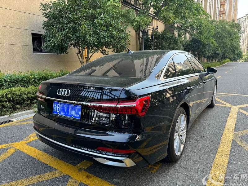 奥迪A6L 45TFSI 2023款 2.0T 自动 臻选动感型 (国Ⅵ) 