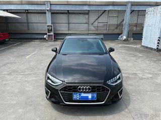 奥迪A4L 40TFSI 2.0T 自动 时尚动感型 