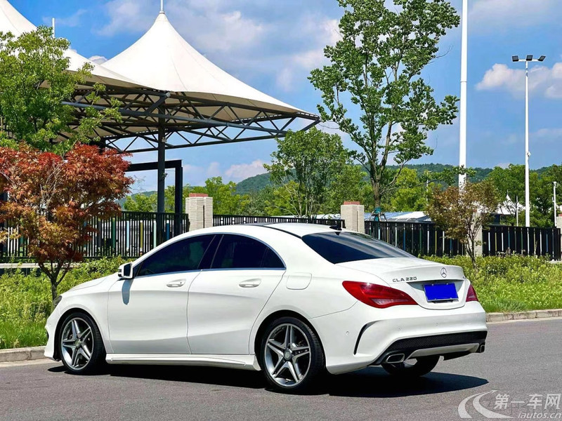 奔驰CLA级 CLA220 [进口] 2016款 2.0T 自动 汽油 