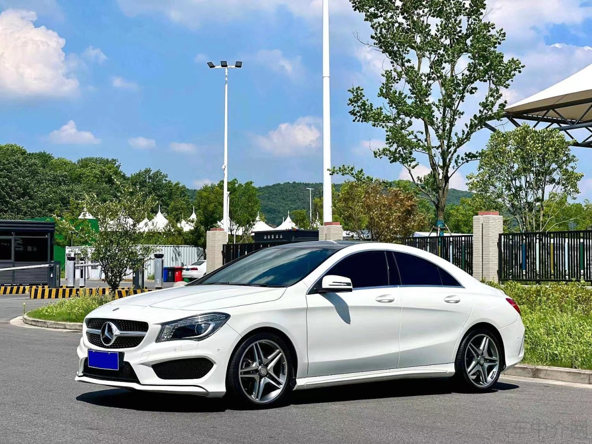 奔驰CLA级 CLA220 [进口] 2016款 2.0T 自动 汽油价格0万