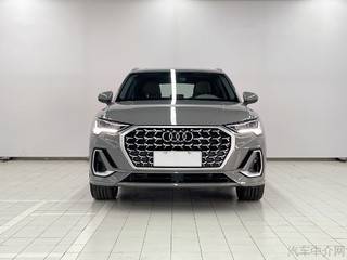 奥迪Q3 35TFSI 1.5T 自动 时尚动感型 