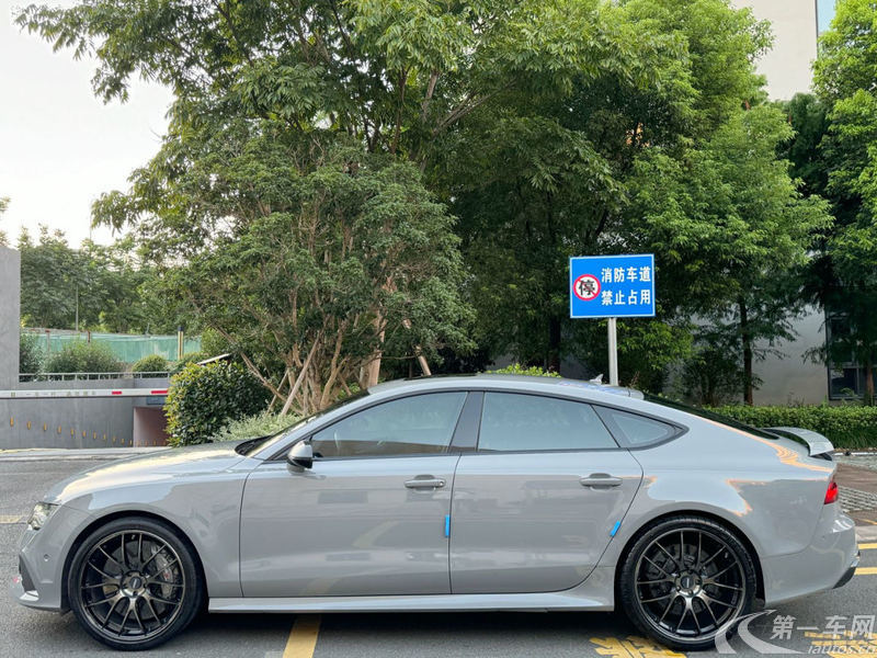 奥迪RS7掀背 [进口] 2014款 4.0T 自动 (欧Ⅴ) 