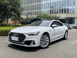 奥迪A7掀背 45TFSI 2.0T 自动 臻选型 