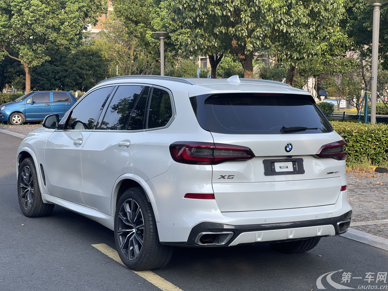 宝马X5 xDrive40Li 2022款 3.0T 自动 尊享型M运动套装 (国Ⅵ) 