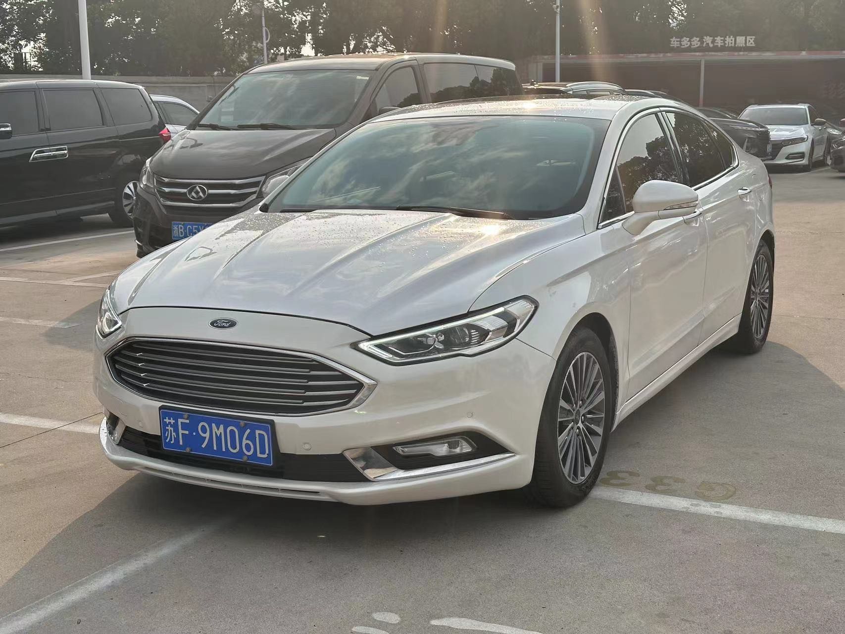 福特蒙迪欧 2017款 1.5T 自动 EcoBoost180时尚型 价格0万