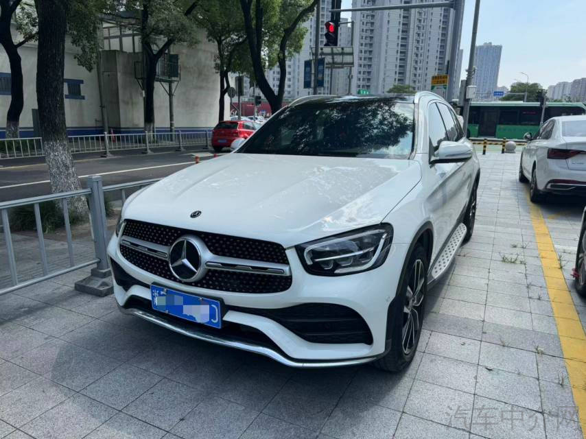 奔驰GLC GLC260L 2020款 2.0T 自动 4MATIC豪华型 价格0万