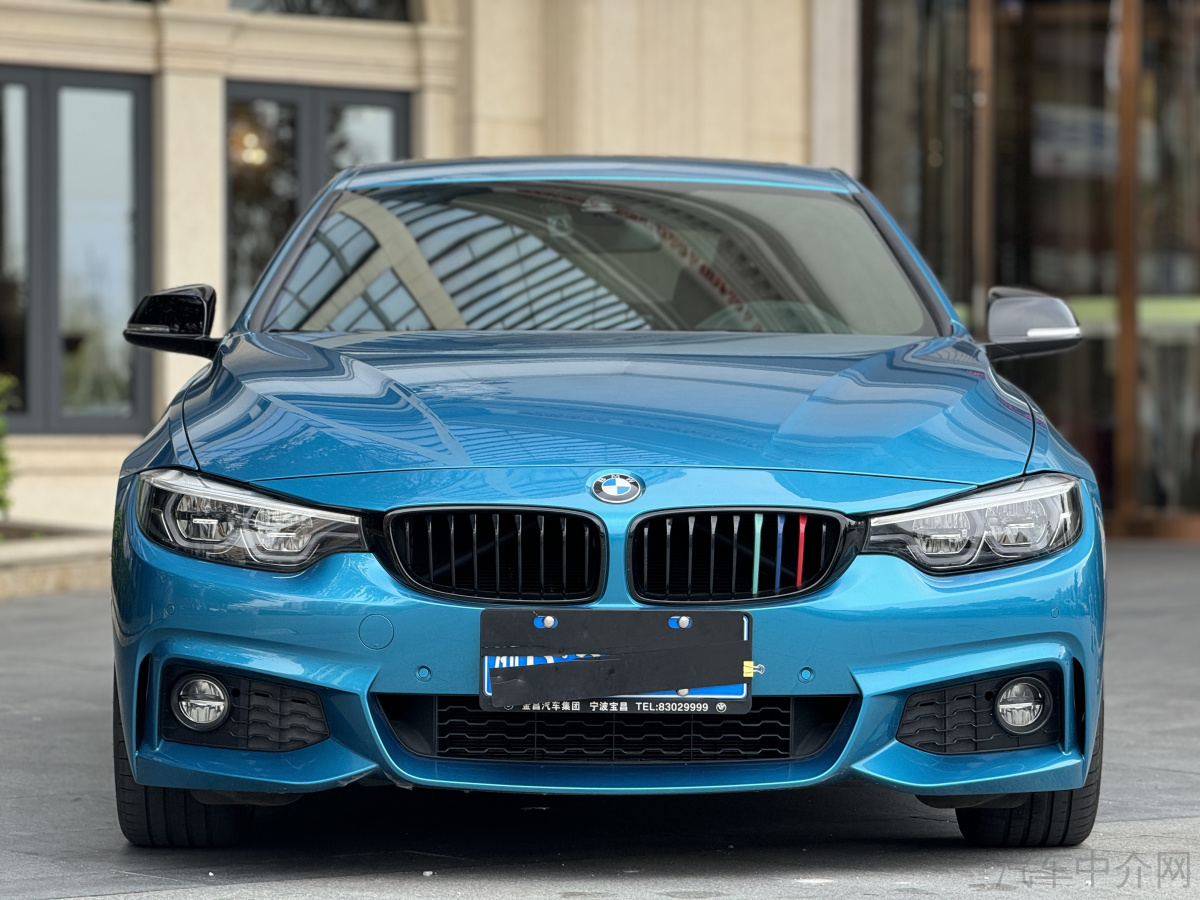 宝马4系双门轿跑 430i [进口] 2019款 2.0T 自动 M运动曜夜版价格0万 