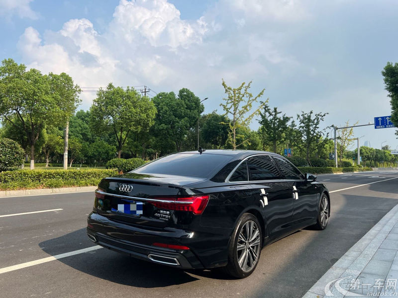 奥迪A6L 45TFSI 2020款 2.0T 自动 尊享动感型 (国Ⅵ) 