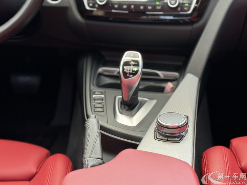 宝马3系 320i 2018款 2.0T 自动 汽油 M运动曜夜版 (国Ⅴ) 