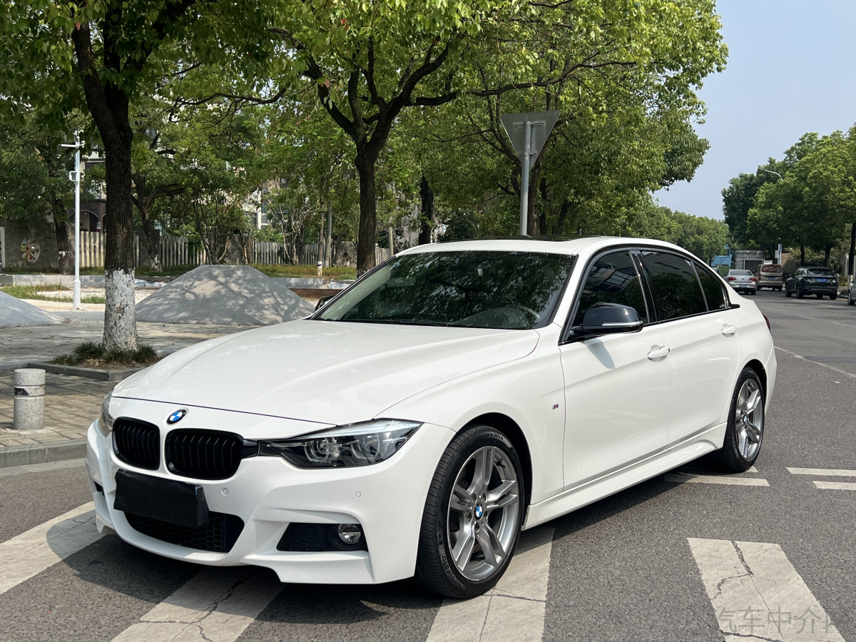 宝马3系 320Li 2019款 2.0T 自动 汽油 M运动曜夜版 价格0万