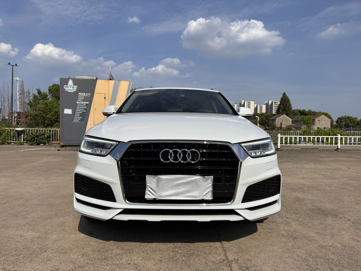 奥迪Q3 35TFSI 2017款 2.0T 自动 前驱 时尚型 价格0万 