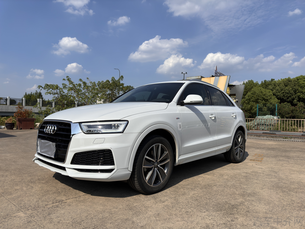 奥迪Q3 35TFSI 2017款 2.0T 自动 前驱 时尚型 价格0万