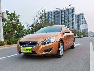 沃尔沃S60 T5 2.0T 自动 智雅版 