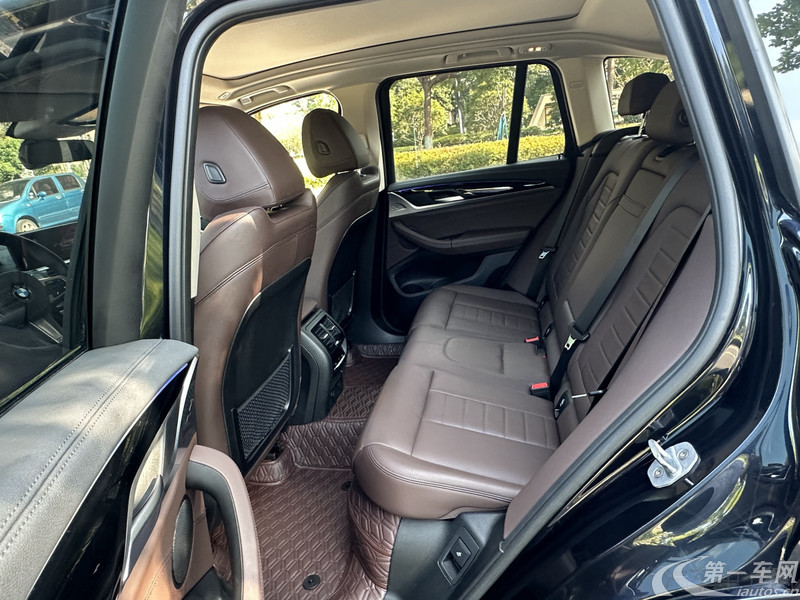 宝马X3 2019款 2.0T 自动 四驱 豪华套装 (国Ⅵ) 