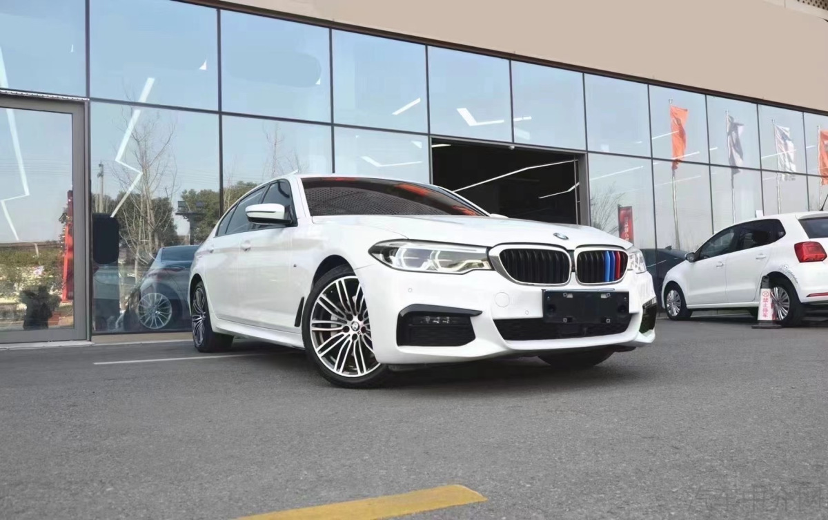 宝马5系 530Li 2018款 2.0T 自动 汽油 领先型M运动套装改款 价格0万 