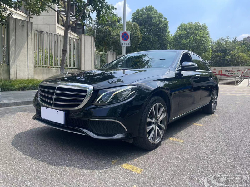 奔驰E级 E260L 2019款 1.5T 自动 汽油 (国Ⅵ) 