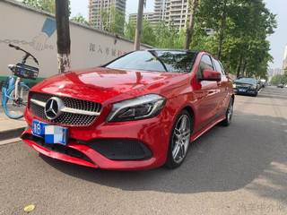 奔驰A级 A200 1.6T 自动 动感型 