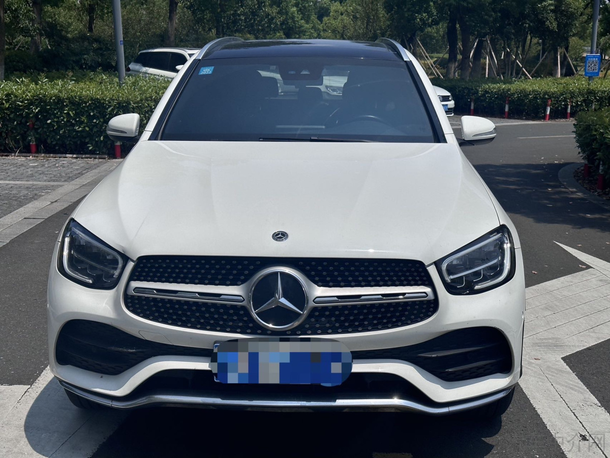奔驰GLC GLC300L 2020款 2.0T 自动 豪华型改款 价格0万 