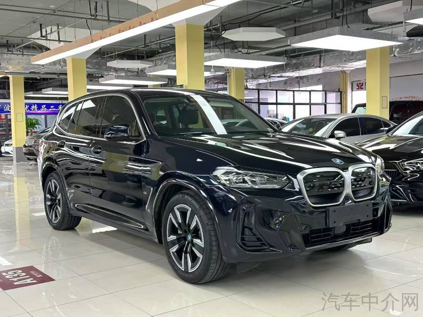 宝马iX3 2023款 0.0T 自动 领先型价格0万 