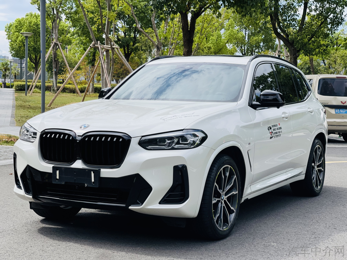 宝马X3 2022款 2.0T 自动 四驱 尊享型M曜夜套装 价格0万 