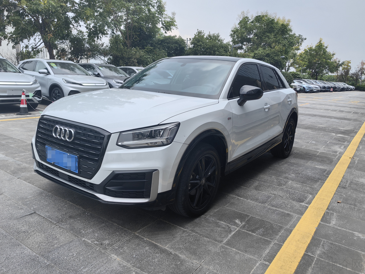 奥迪Q2L 35TFSI 2020款 1.4T 自动 时尚动感型 价格0万