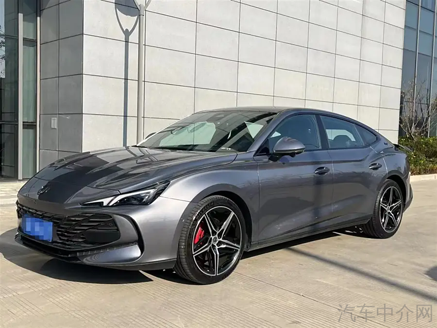 名爵MG7 2023款 2.0T 自动 Trophy+激擎耀世版 价格0万 