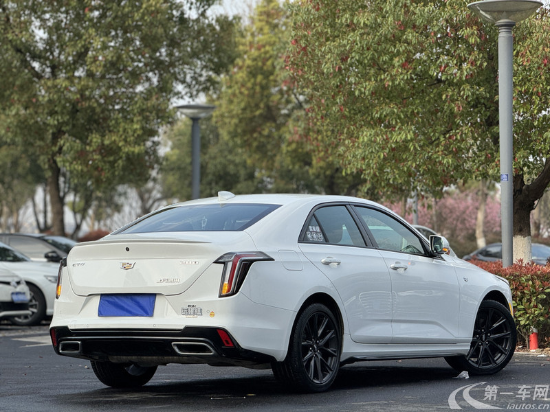凯迪拉克XT4 2022款 2.0T 自动 28T尊贵型 (国Ⅵ) 