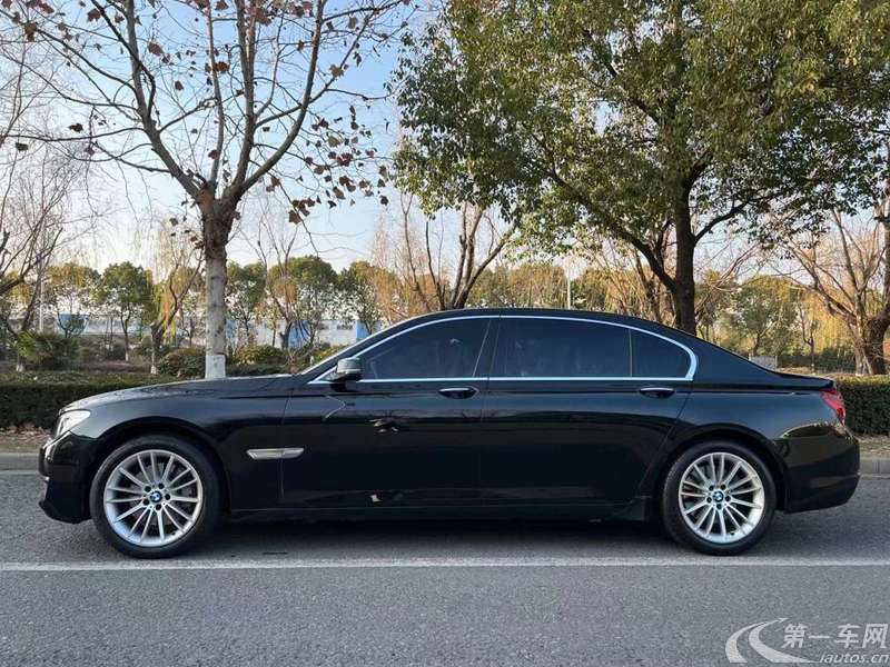 宝马7系 730Li [进口] 2014款 3.0L 自动 汽油 臻享型 (欧Ⅳ) 