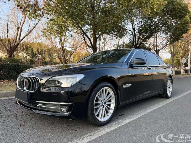 宝马7系 730Li [进口] 2014款 3.0L 自动 汽油 臻享型 (欧Ⅳ) 