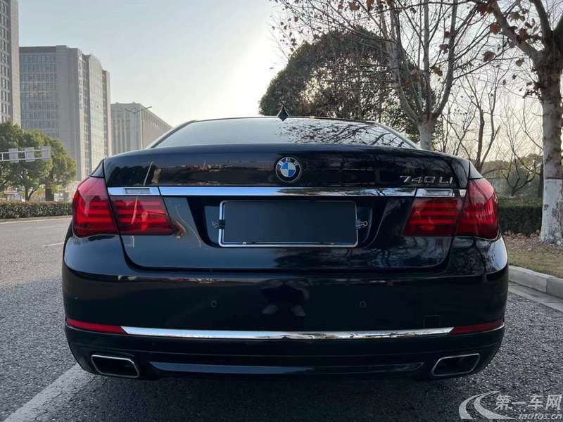 宝马7系 730Li [进口] 2014款 3.0L 自动 汽油 臻享型 (欧Ⅳ) 