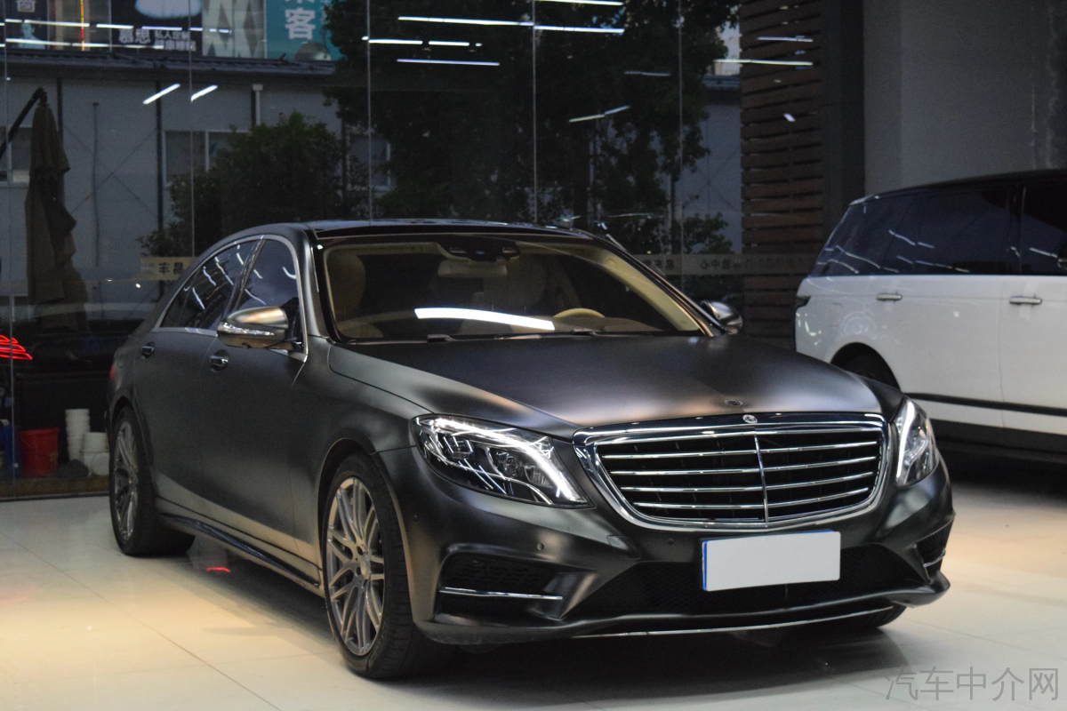 奔驰S级 S400 [进口] 2016款 3.0T 自动 汽油 加长版价格0万 