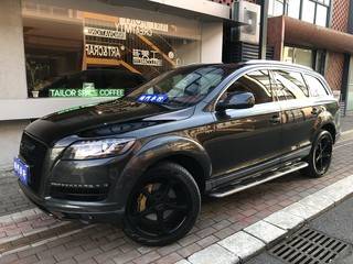 奥迪Q7 3.0T 进取型 