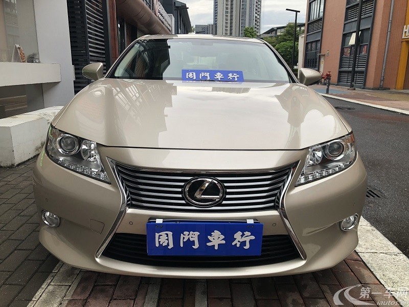 雷克萨斯ES 250 [进口] 2014款 2.5L 自动 精英版 (欧Ⅳ) 