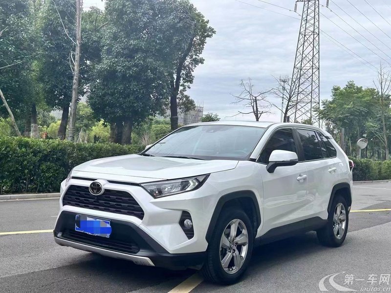 丰田RAV4 2022款 2.0L 自动 前驱 风尚PLUS版 (国Ⅵ) 