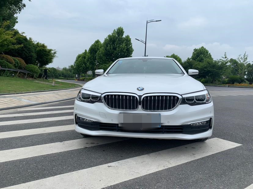 宝马5系 528Li 2018款 2.0T 自动 汽油 上市特别版 价格0万 