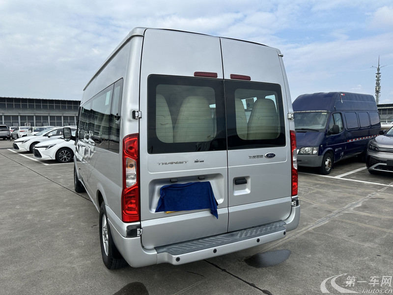 福特全顺 2019款 2.2T 手动 长轴中顶豪华型 (国Ⅵ) 