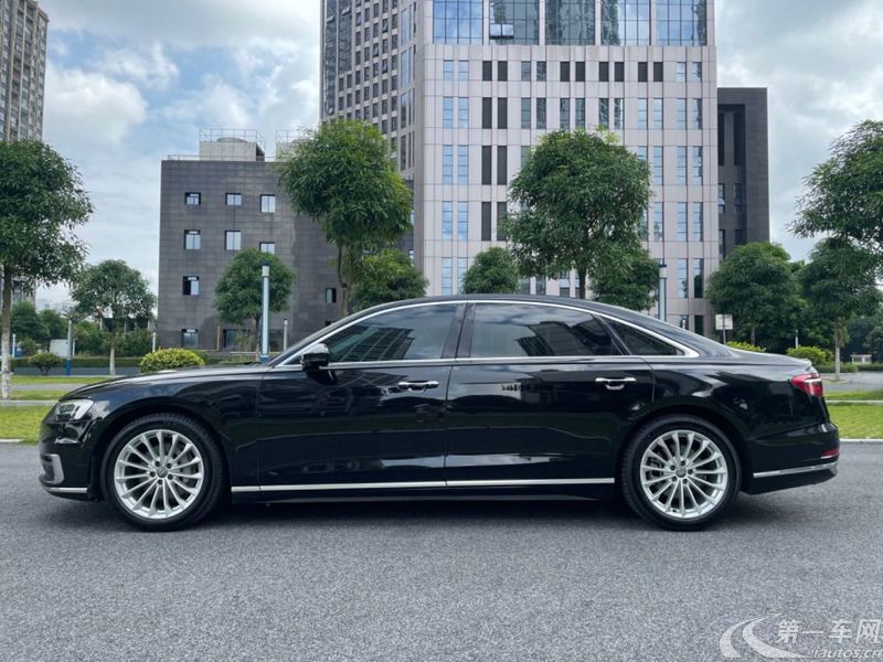 奥迪A8L 50 [进口] 2021款 3.0T 自动 汽油 豪华型 