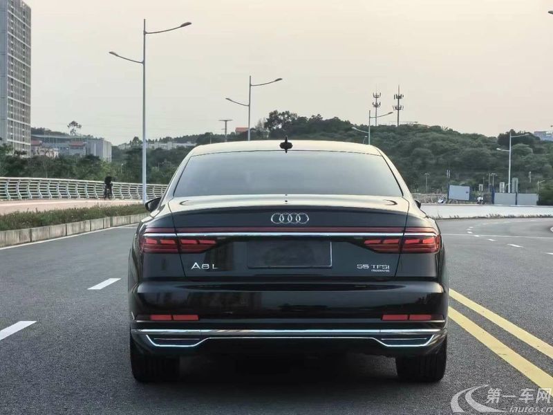 奥迪A8L 50 [进口] 2021款 3.0T 自动 汽油 豪华型 