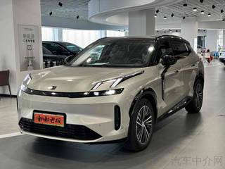 领克08 PHEV 1.5T 自动 120km长续航Plus 