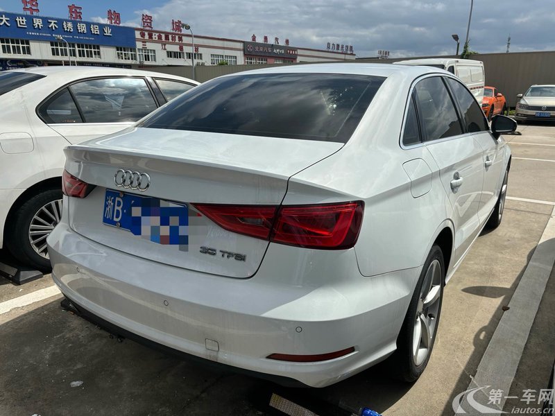 奥迪A3 35TFSI 2015款 1.4T 自动 乐享版Limousine (国Ⅴ) 