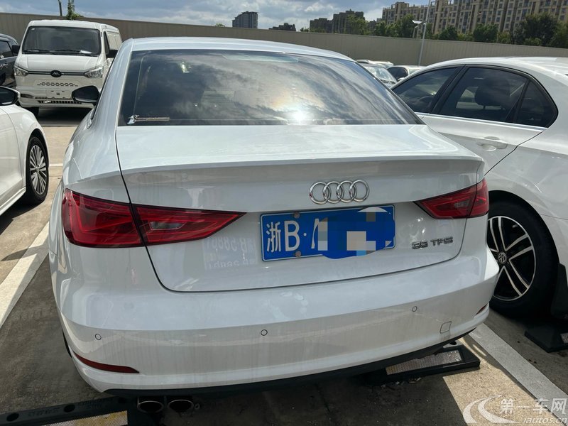 奥迪A3 35TFSI 2015款 1.4T 自动 乐享版Limousine (国Ⅴ) 