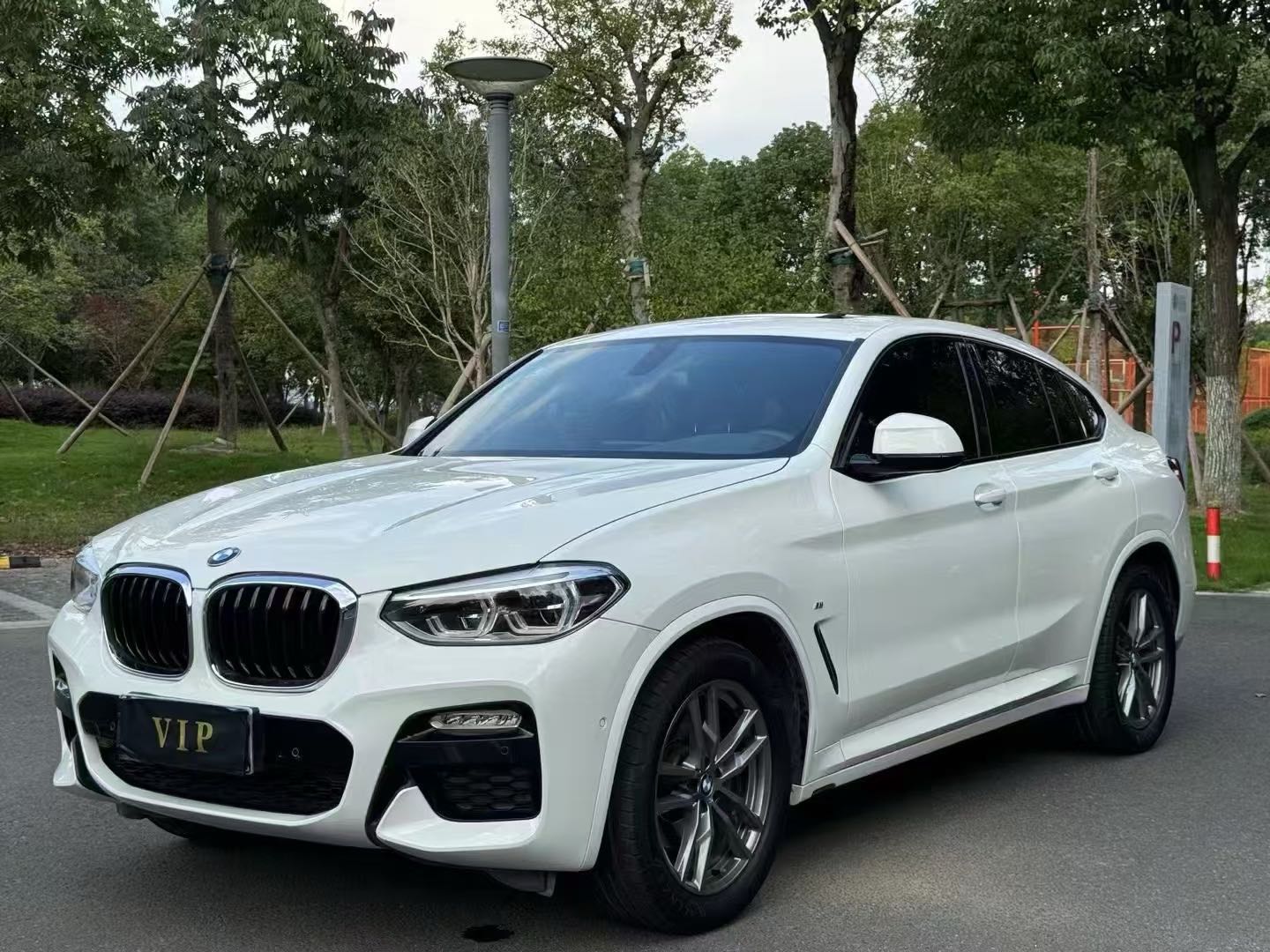 宝马X4 30i [进口] 2019款 2.0T 自动 四驱 M运动套装 价格0万