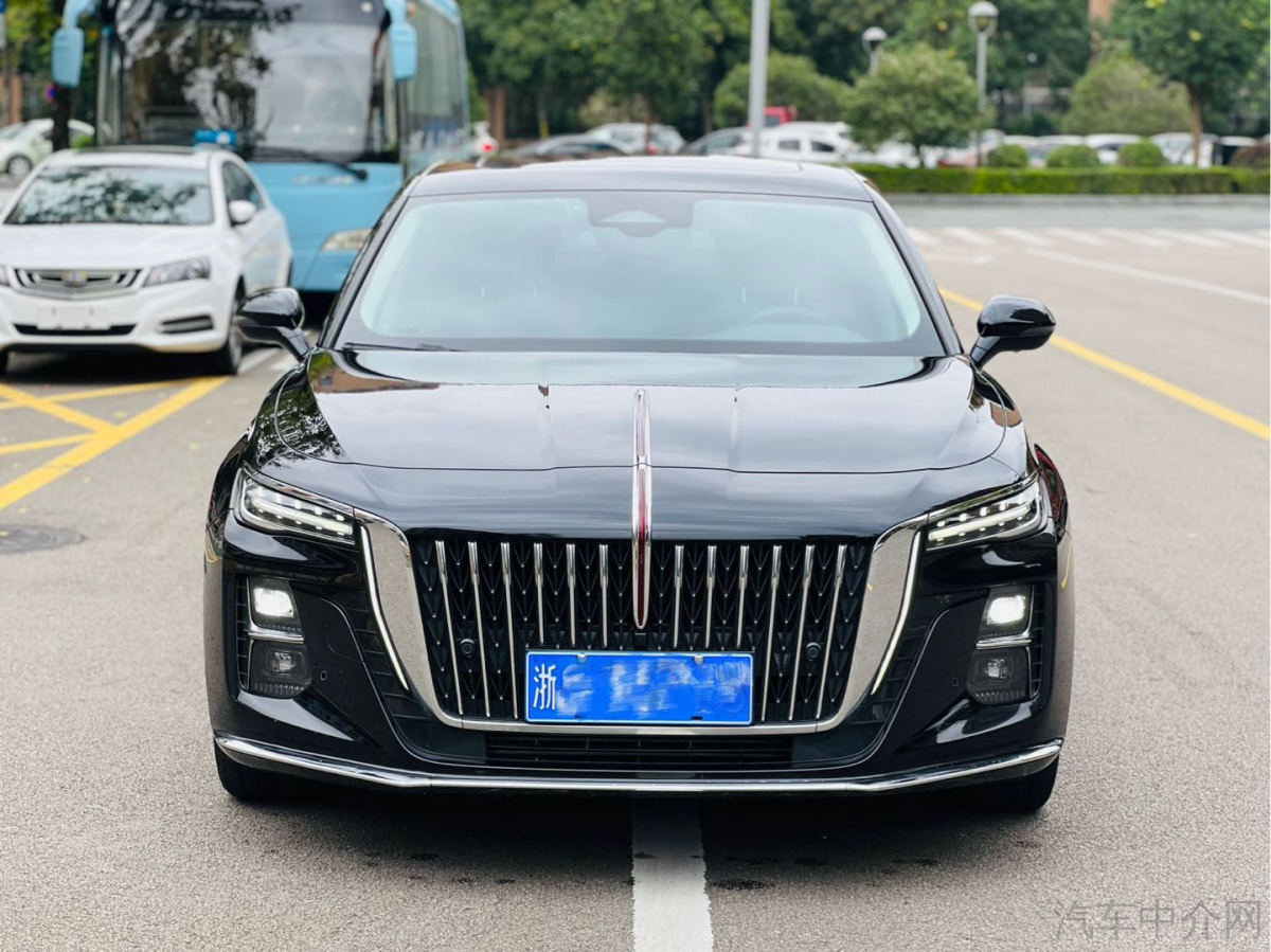 红旗H5 2023款 2.0T 自动 前驱 智联旗享版 价格0万 