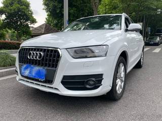 奥迪Q3 35TFSI 2.0T 自动 进取型 