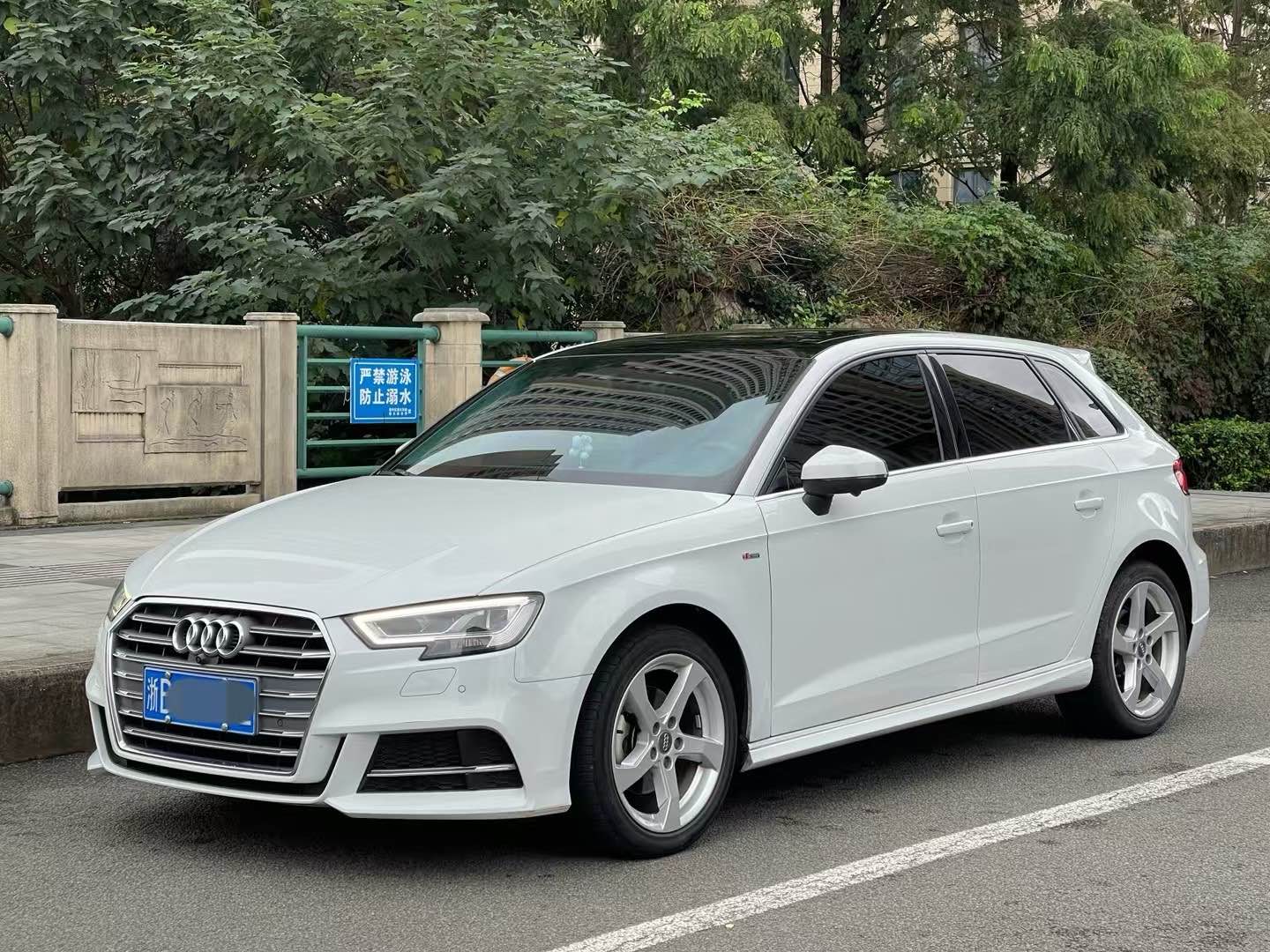 奥迪A3 35TFSI 2020款 1.4T 自动 汽油 改款进取型Sportback 价格0万