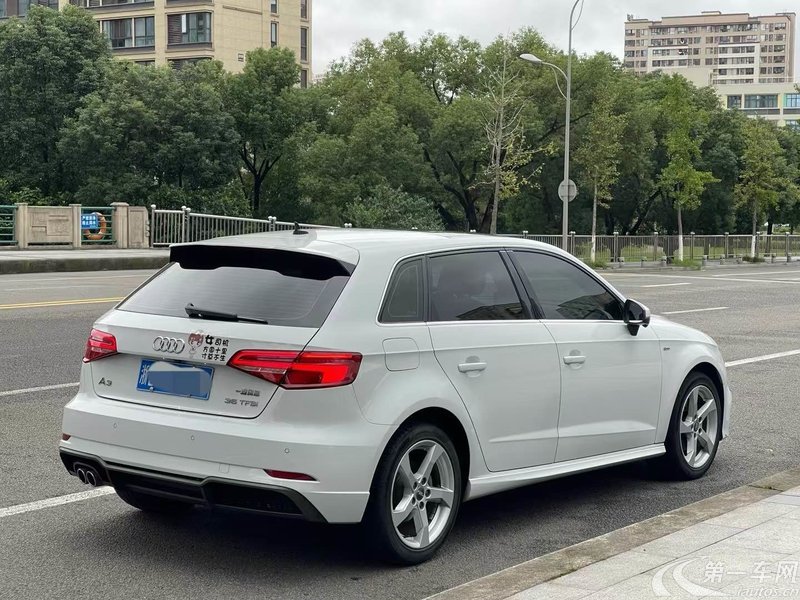 奥迪A3 35TFSI 2020款 1.4T 自动 汽油 改款进取型Sportback (国Ⅵ) 