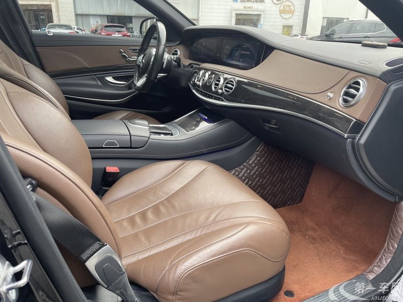 奔驰S级 S450L 2019款 3.0T 自动 后驱 臻藏版 