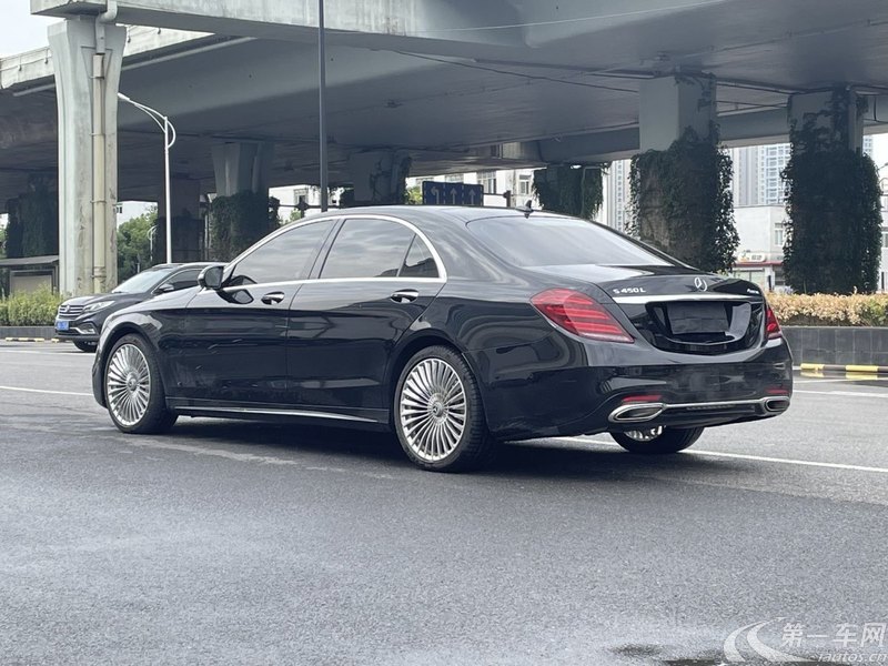 奔驰S级 S450L 2019款 3.0T 自动 后驱 臻藏版 