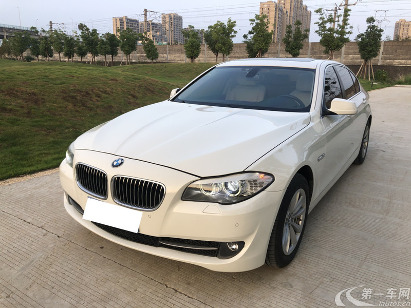 宝马5系 523Li 2011款 2.5L 自动 汽油 领先型 (国Ⅳ) 