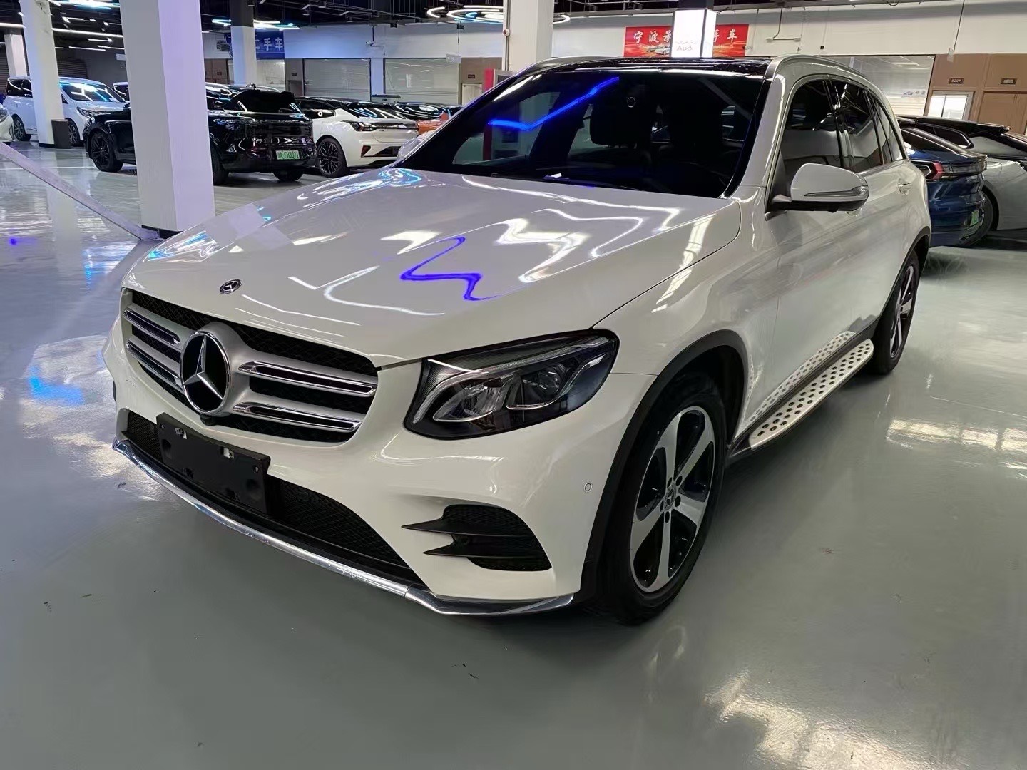 奔驰GLC GLC260L 2019款 2.0T 自动 豪华型 价格0万